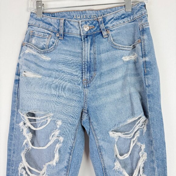 American Eagle Distressed Stretch Mom Jean Ripped Destroyed Size 4 SHORT EUC - Picture 2 of 10